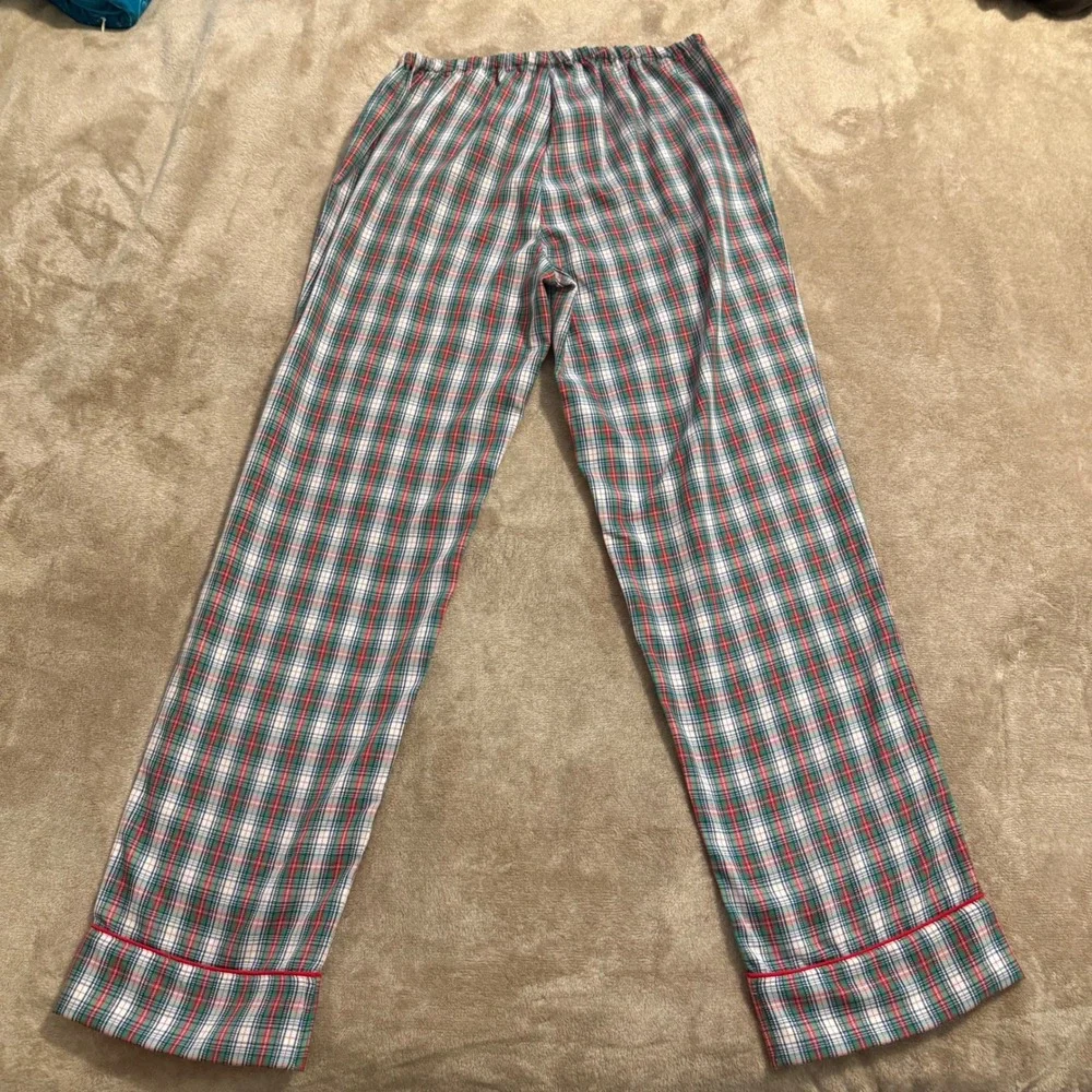 The Beaufort Bonnet Company Plaid Pajama Set Unisex Holiday Medium